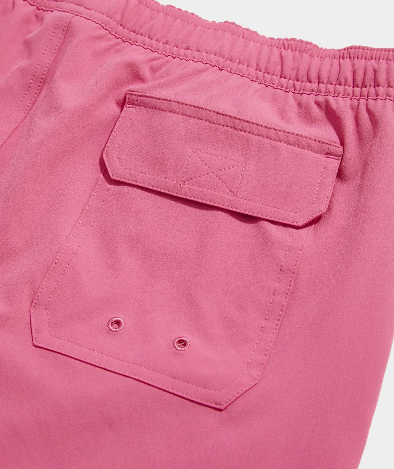 Vineyard Vines 5 Inch Solid Chappy Swim Trunks< Swimwear
