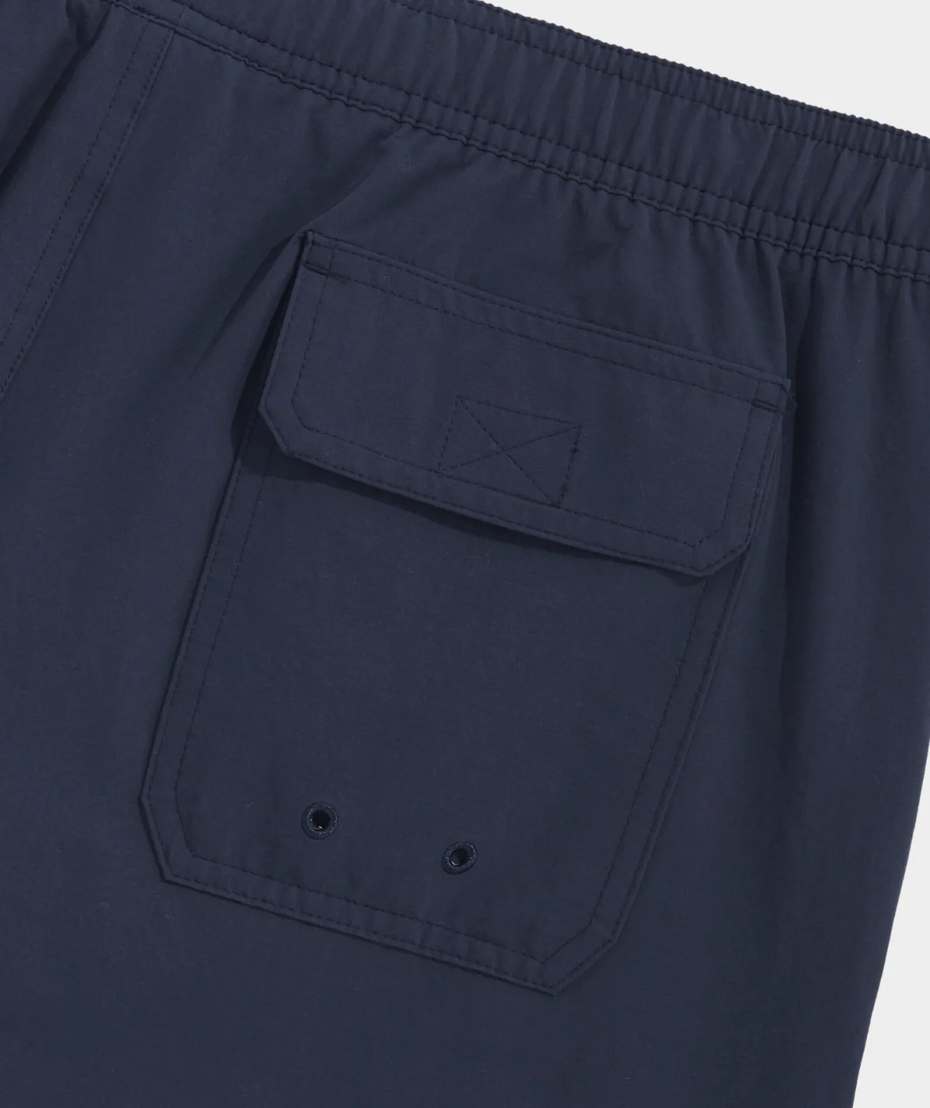 Vineyard Vines 7 Inch Solid Chappy Swim Trunks< Swimwear