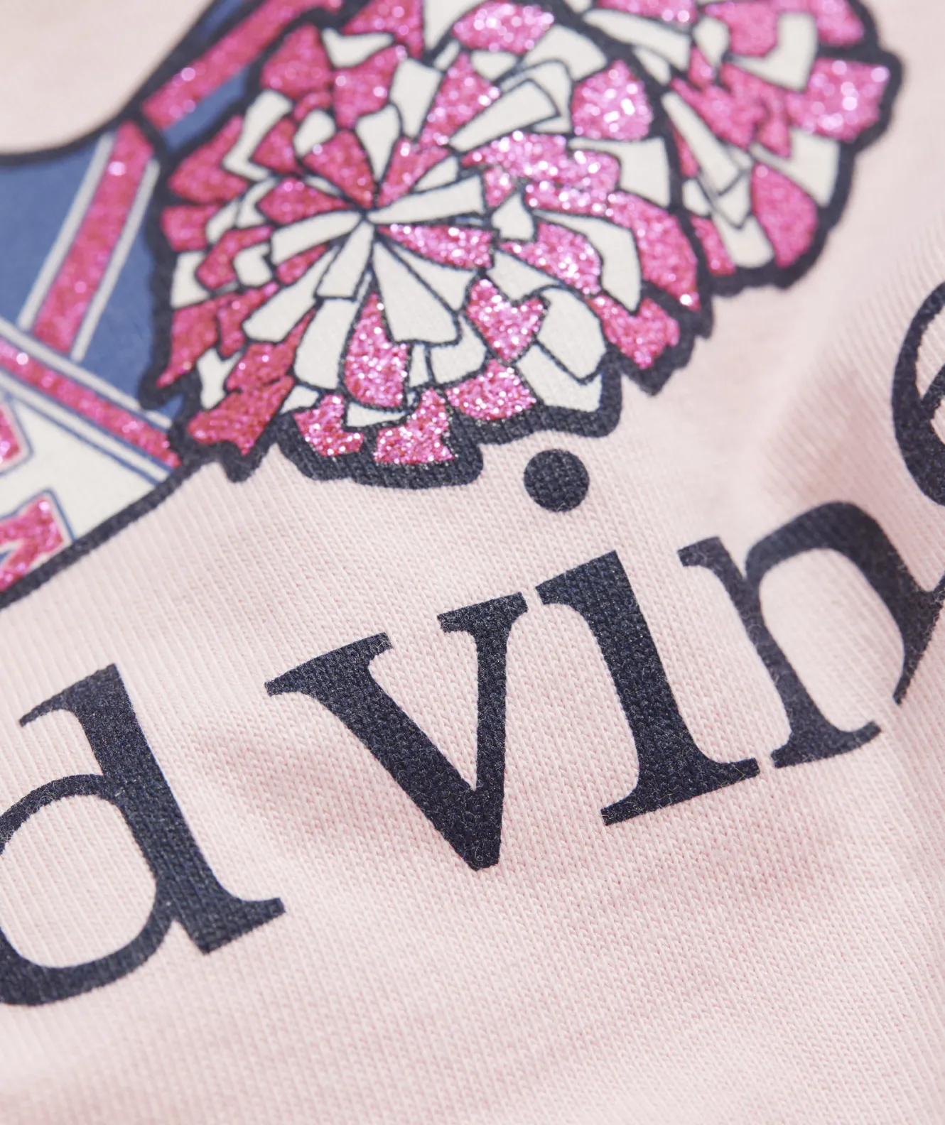 Vineyard Vines Girls' Heathered Vintage Whale Long-Sleeve Pocket Tee< Tops, Tees & Polos