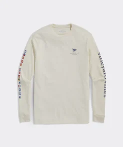 Vineyard Vines Merry Christmas Burgees Long-Sleeve Tee< Tees