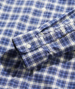 Vineyard Vines On-The-Go brrrº Plaid Shirt< Button-Down Shirts