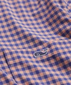 Vineyard Vines On-The-Go Nylon Gingham Shirt< Button-Down Shirts