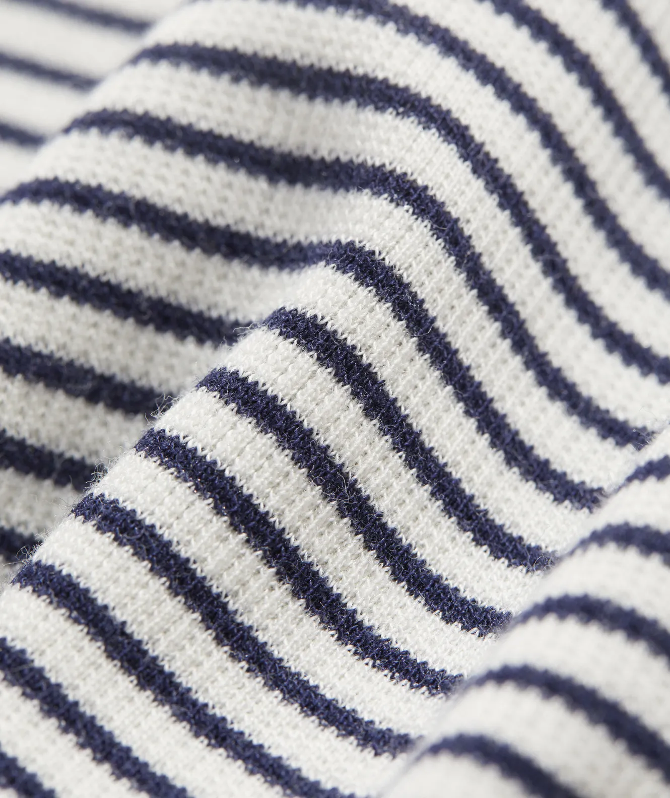 Vineyard Vines Striped Jamestown Mockneck Tee< Tees